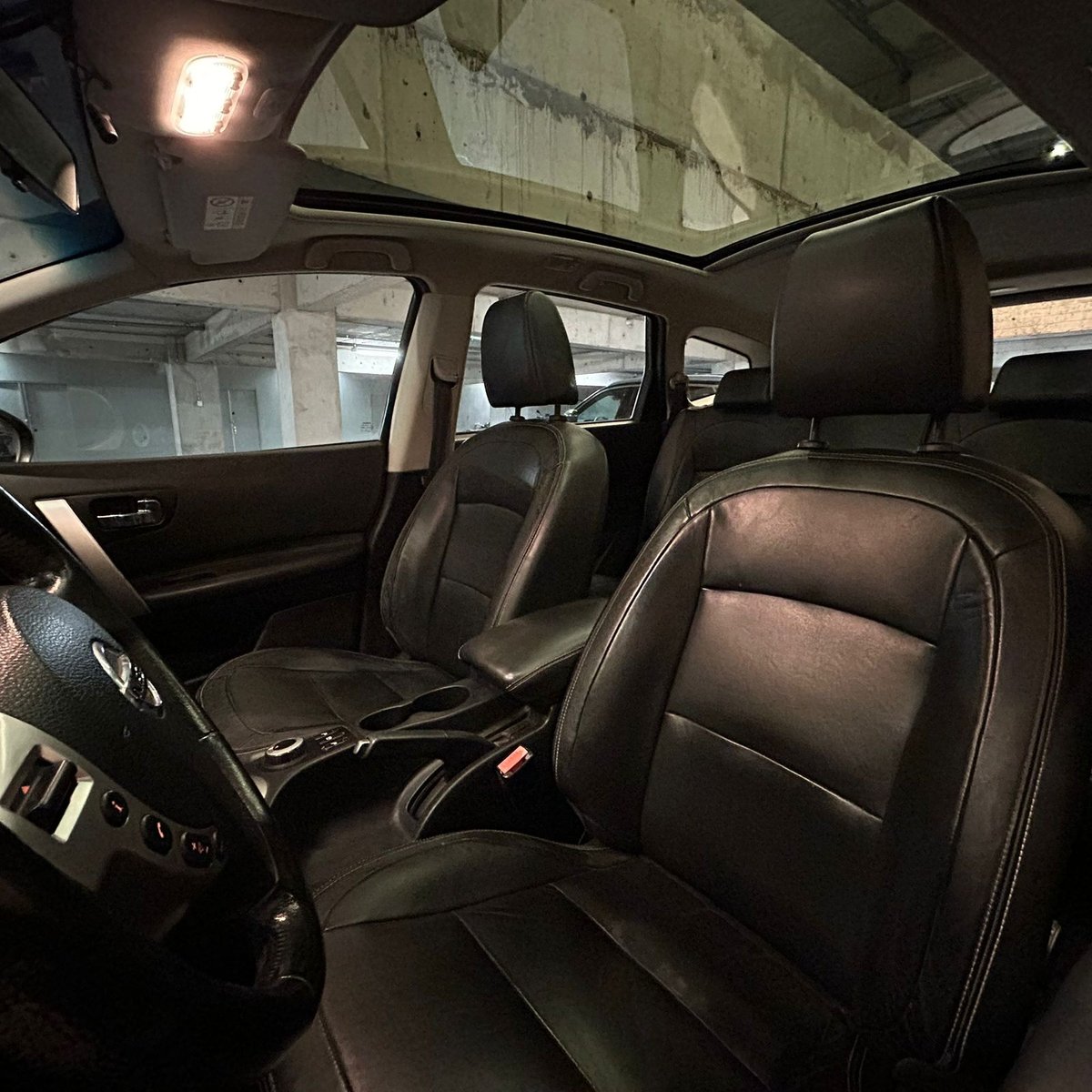 Nissan Qashqai 2 2.0 EXCLUSIVE CVT 4X4 2015 - Imagen 14 de 16
