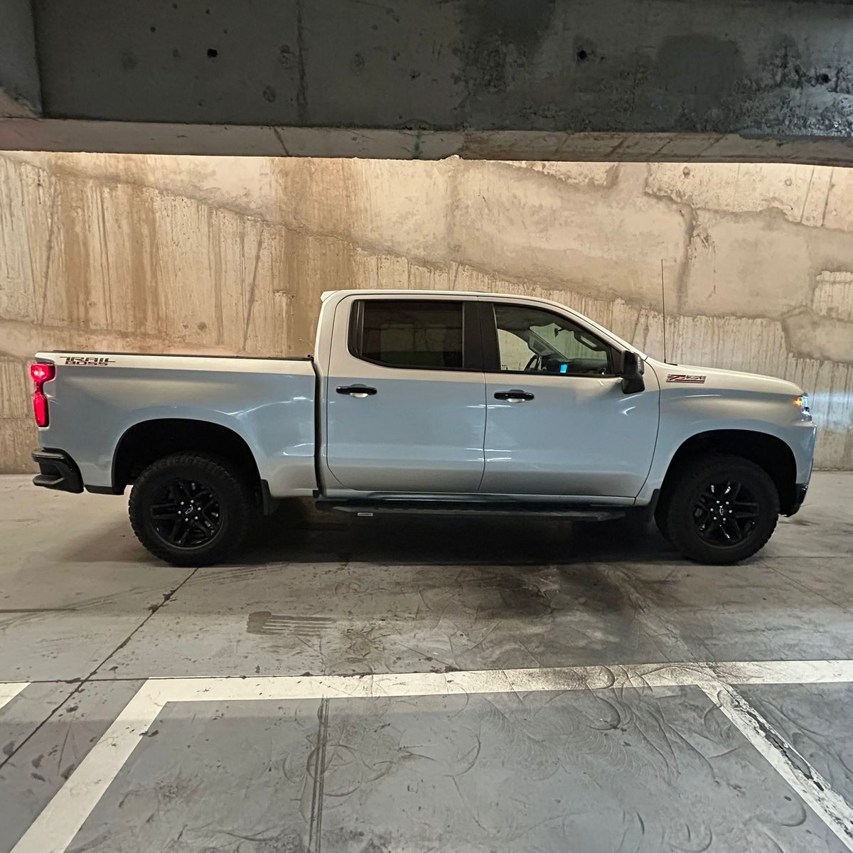 Chevrolet Silverado 5.3 TRAILBOSS 2021 - Imagen 6 de 15