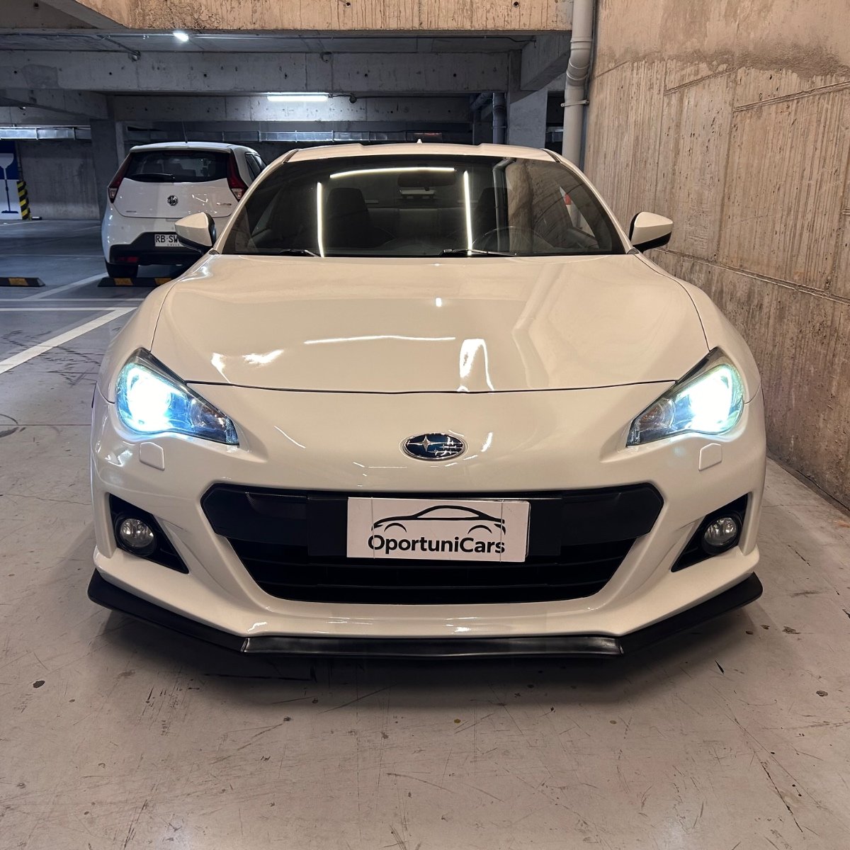 Subaru BRZ 2.0 MT RWD 2013 - Imagen 8 de 14