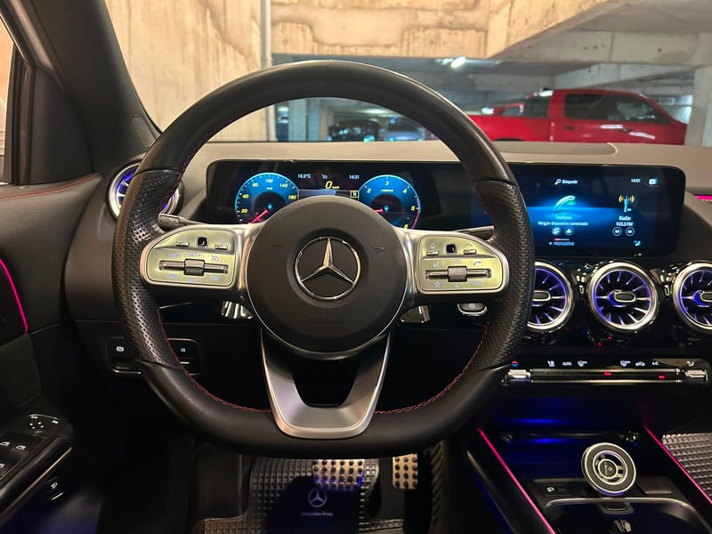 Mercedes-Benz Clase GLA 220d 4matic 2021 - Imagen 10 de 15