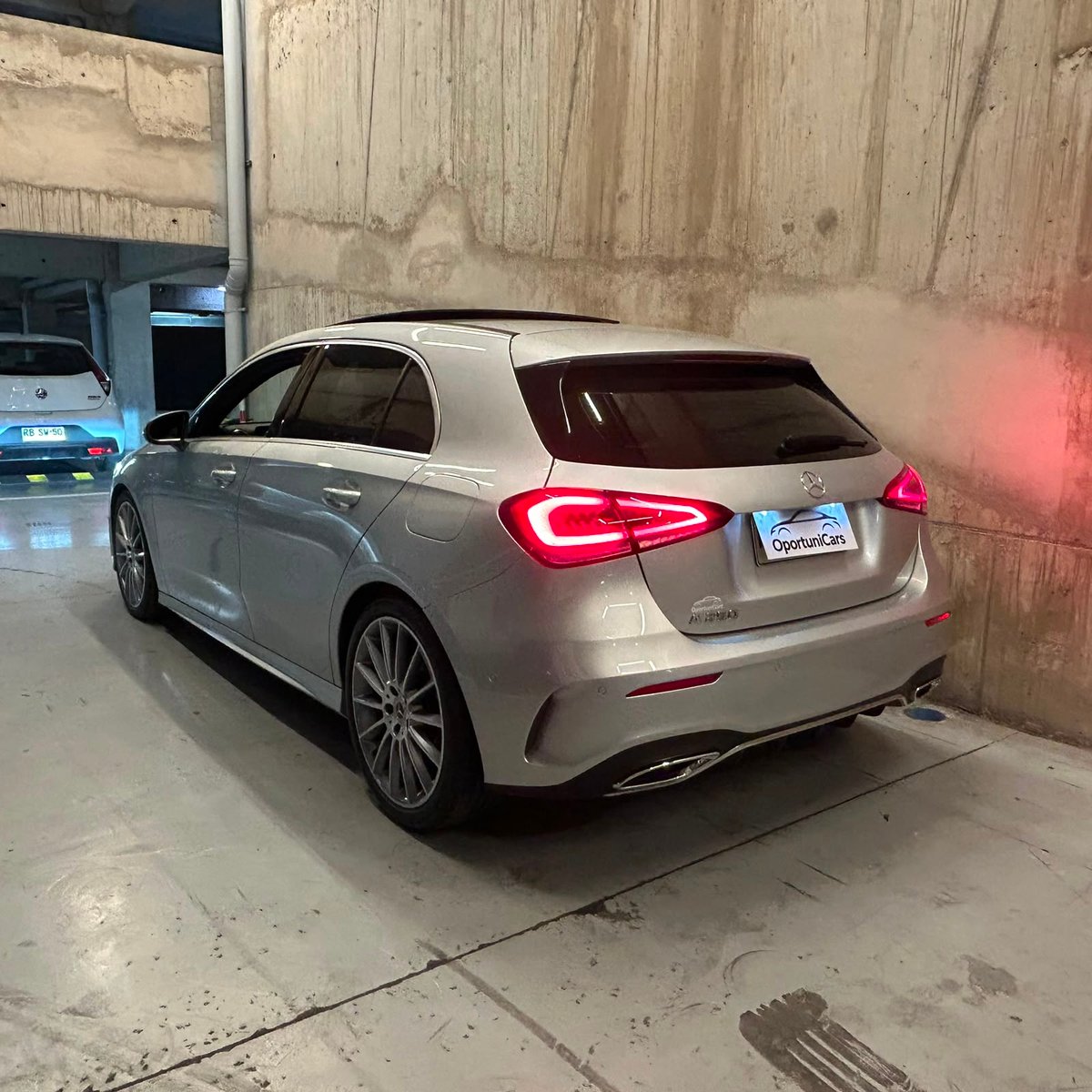 Mercedes-Benz A 250 HB 2.0 2019 - Foto 3 de 14