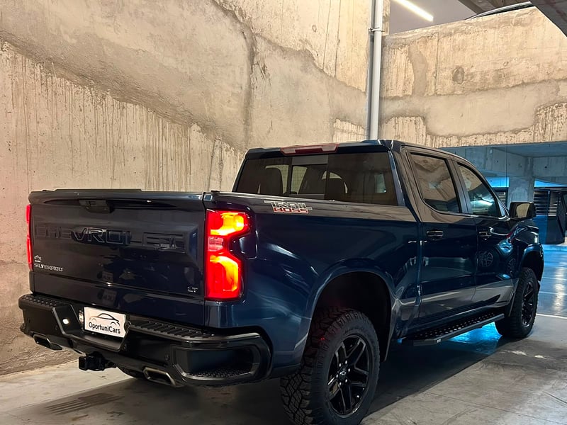 Chevrolet Silverado 5.3 TRAILBOSS 2022 - Imagen 5 de 14