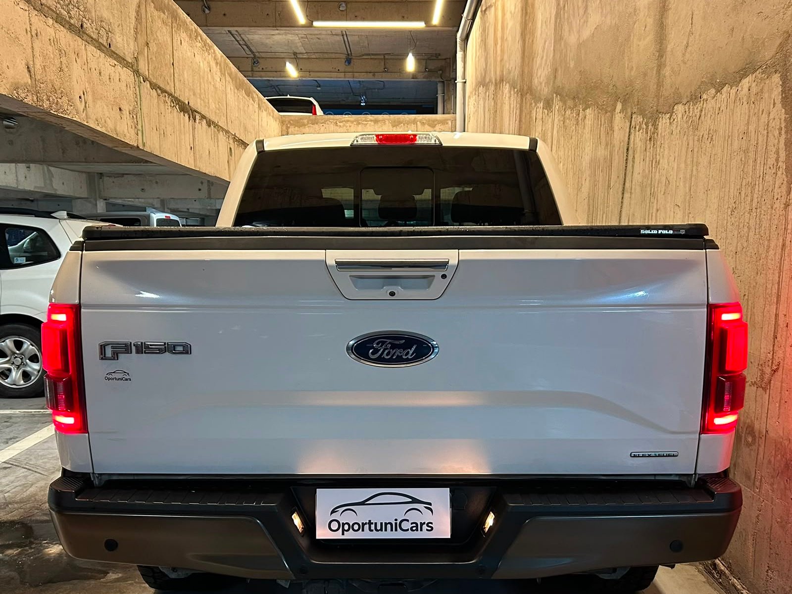 Ford F 150 5.0 LARIAT LUXURY 2015 - Foto 4 de 14