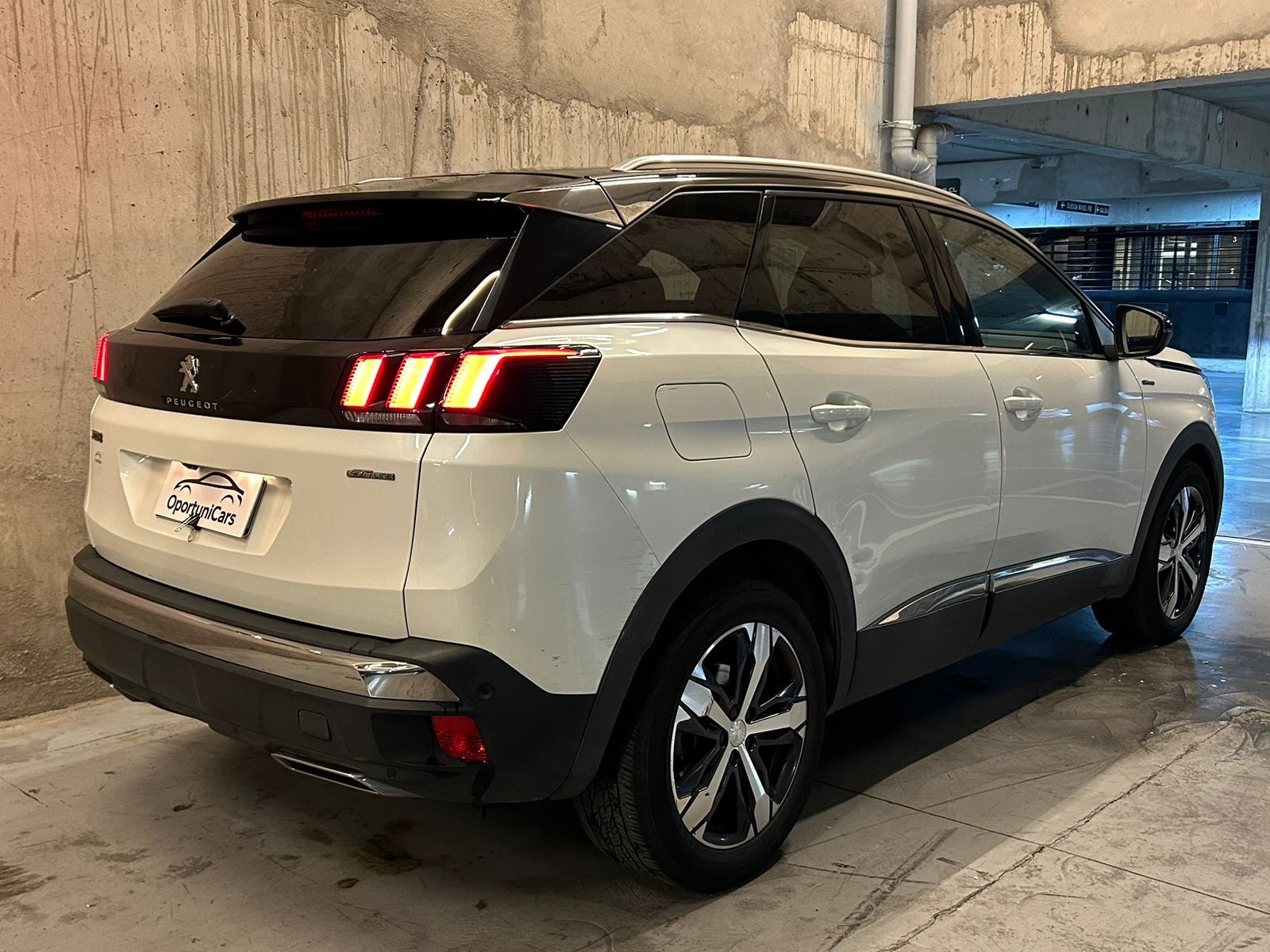 Peugeot 3008 GT LINE BLUEHDI 1.5 AUT 2019 - Foto 5 de 14