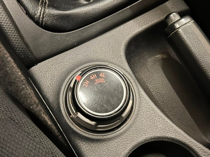 Mitsubishi L200 KATANA CRT 4X4 2.2 2024 - Imagen 12 de 14