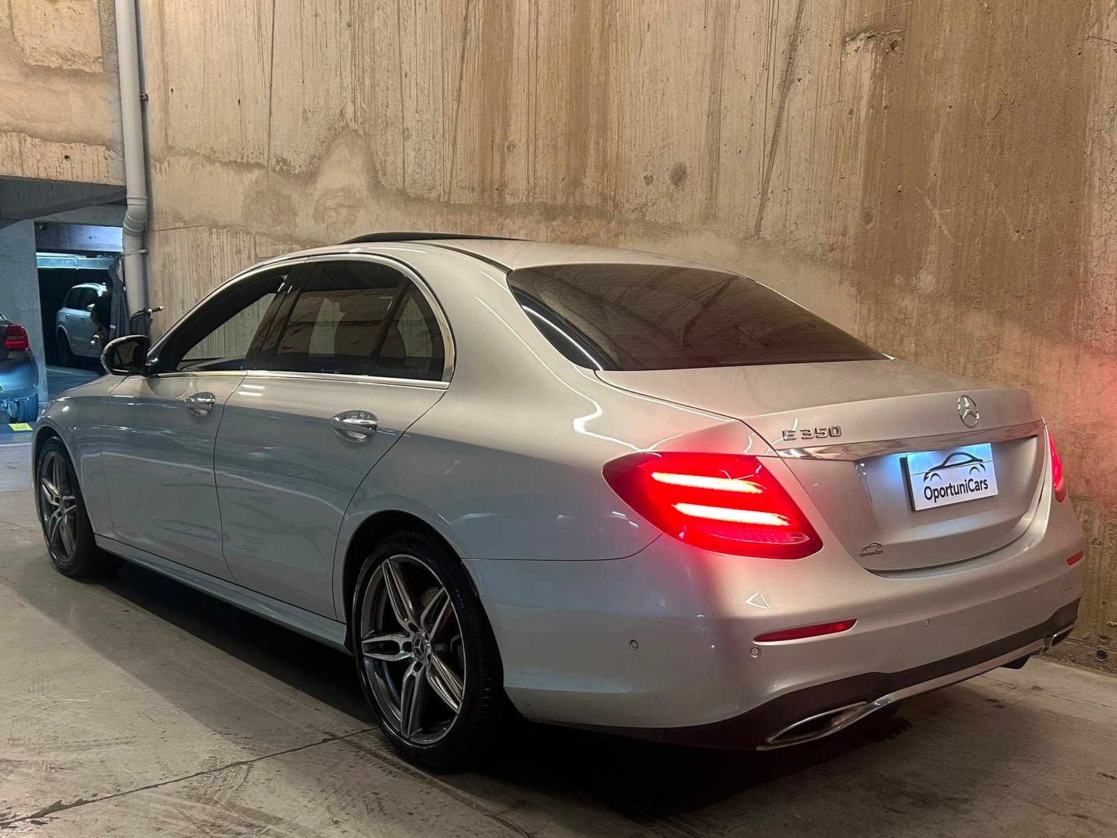 Mercedes-Benz Clase E 350 2021 - Foto 3 de 15