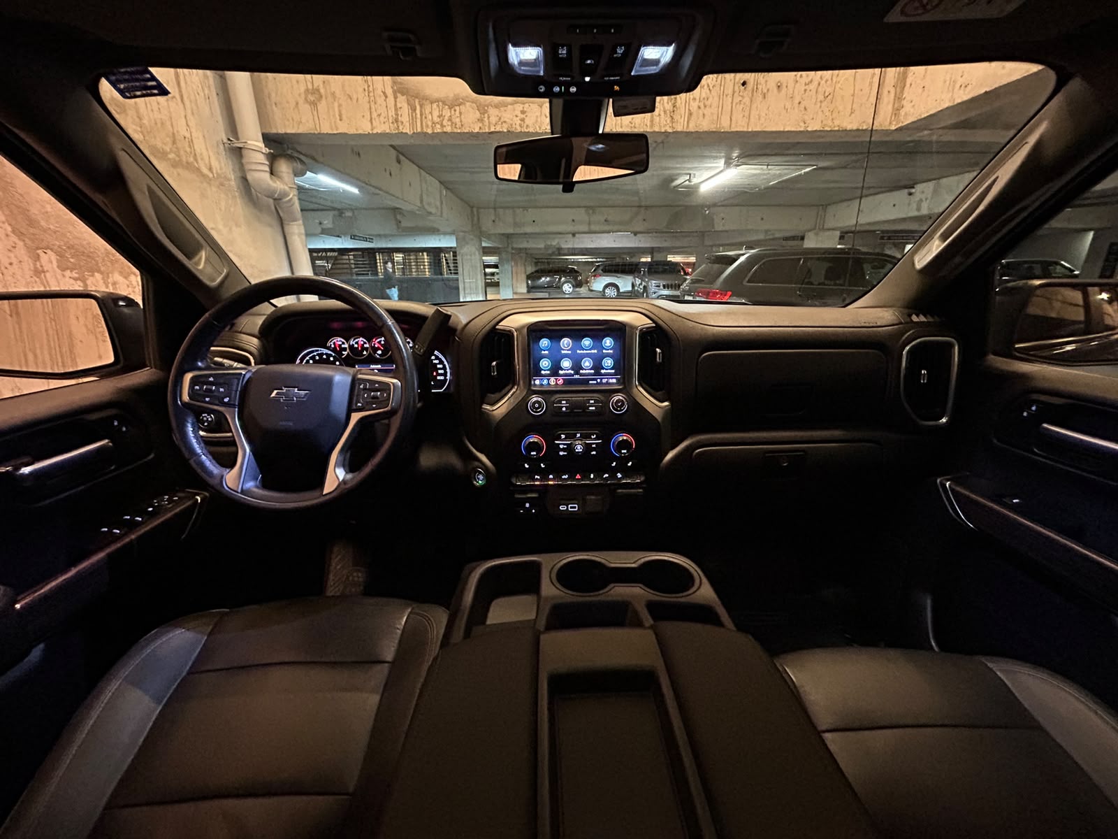 Chevrolet Silverado 5.3 TRAILBOSS 2022 - Imagen 9 de 14