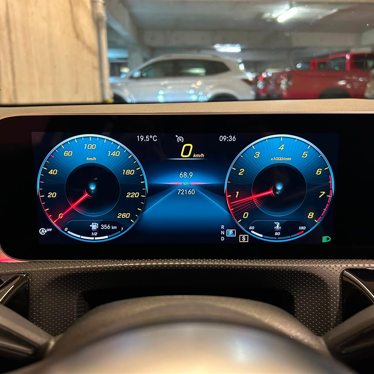 Mercedes-Benz A 250 HB 2.0 2019 - Imagen 11 de 14