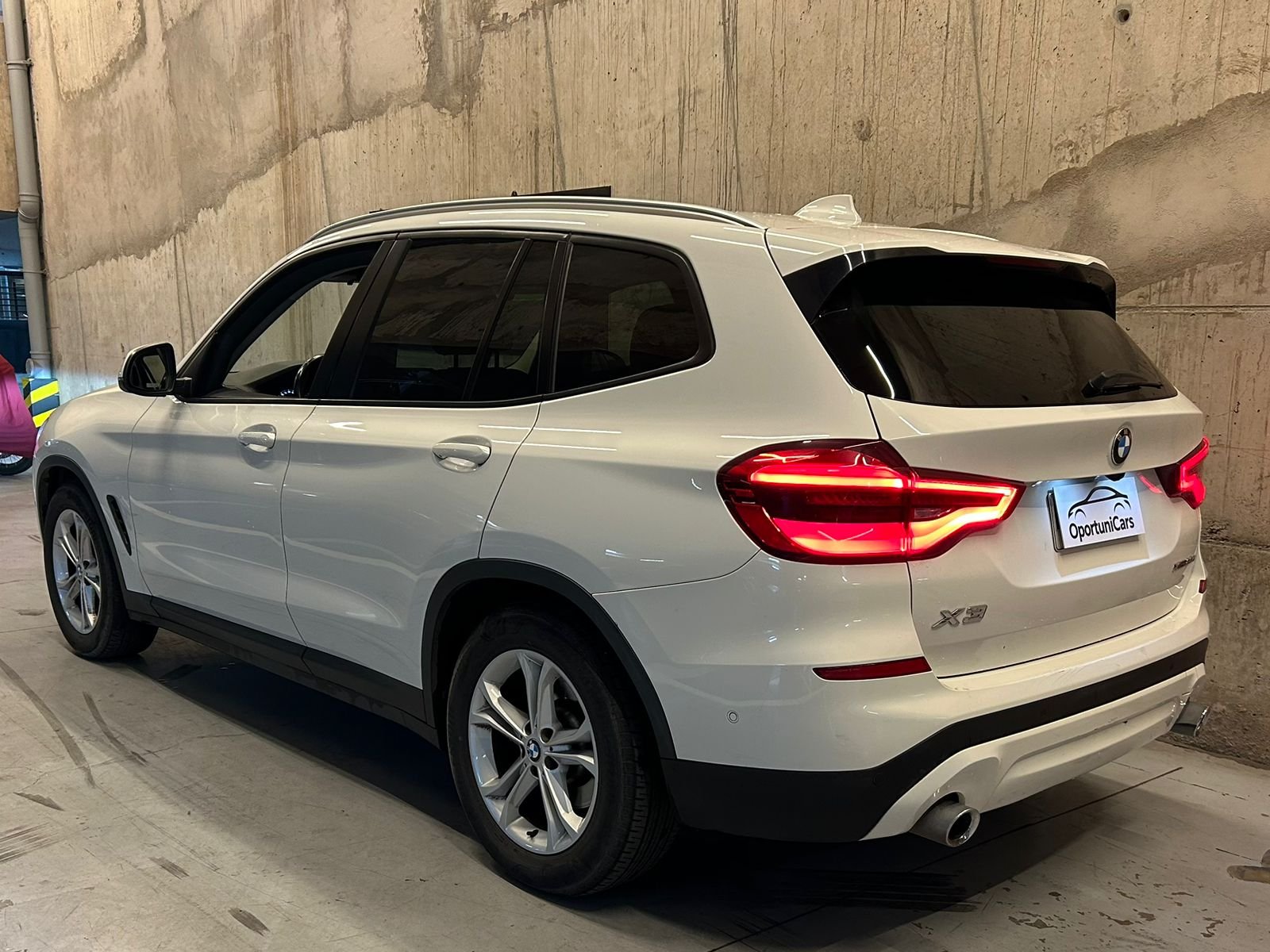 BMW X3 2.0 Xdrive20d 2019 - Foto 3 de 13