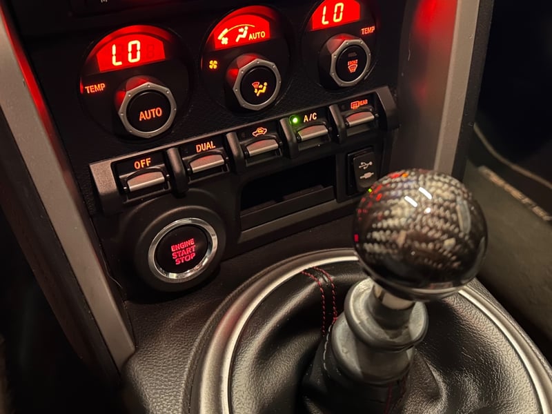Subaru BRZ 2.0 MT RWD 2013 - Imagen 12 de 14