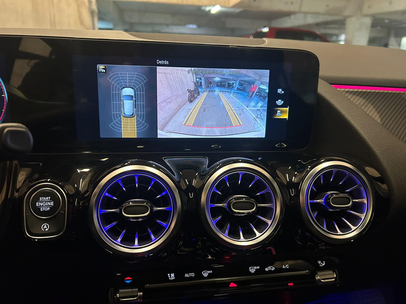 Mercedes-Benz Clase GLA 220d 4matic 2021 - Imagen 12 de 15