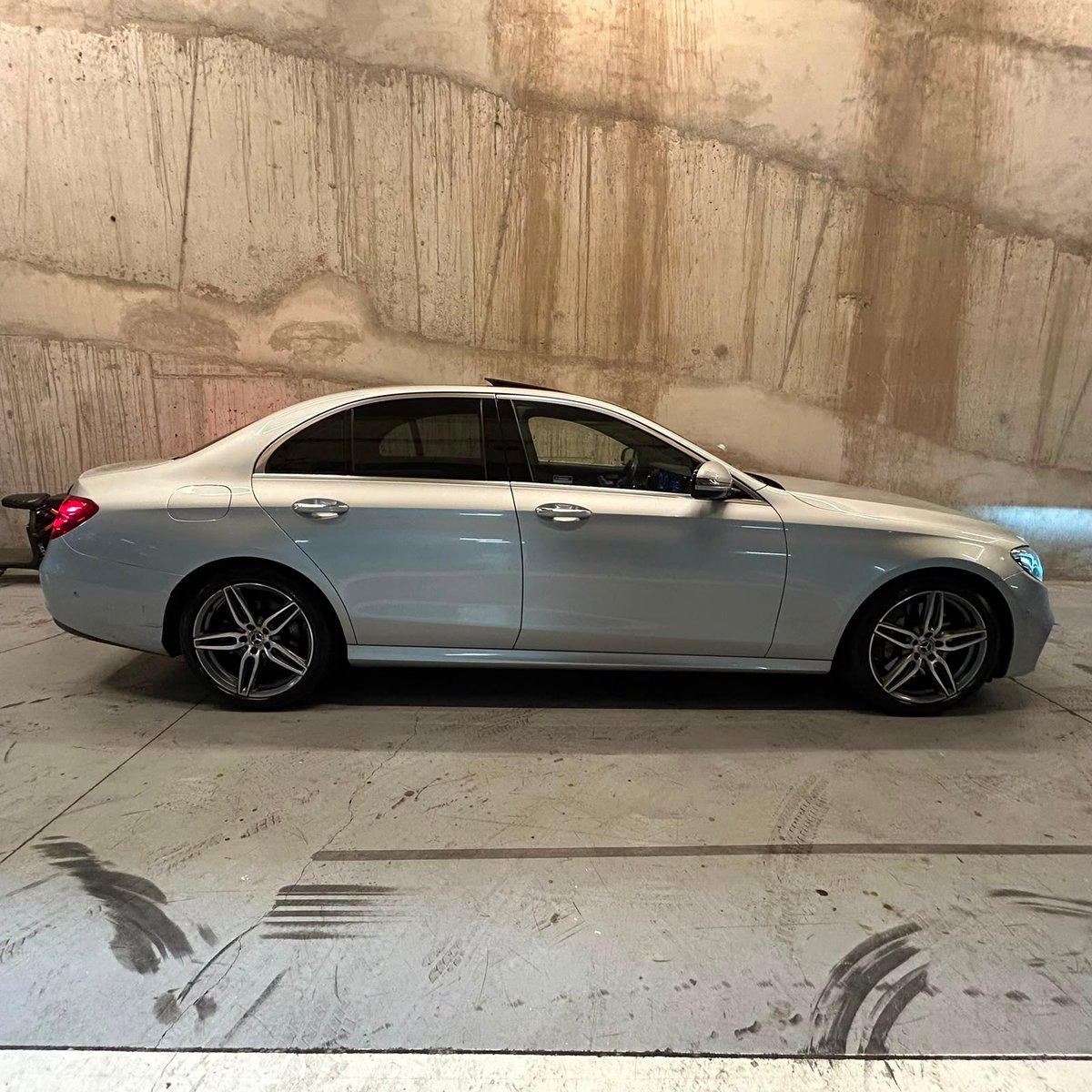 Mercedes-Benz Clase E 350 2021 - Imagen 6 de 15