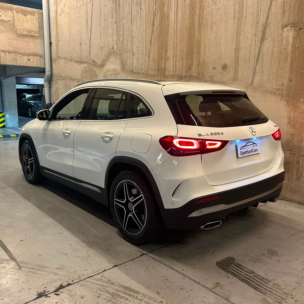 Mercedes-Benz Clase GLA 220d 4matic 2021 - Imagen 3 de 15