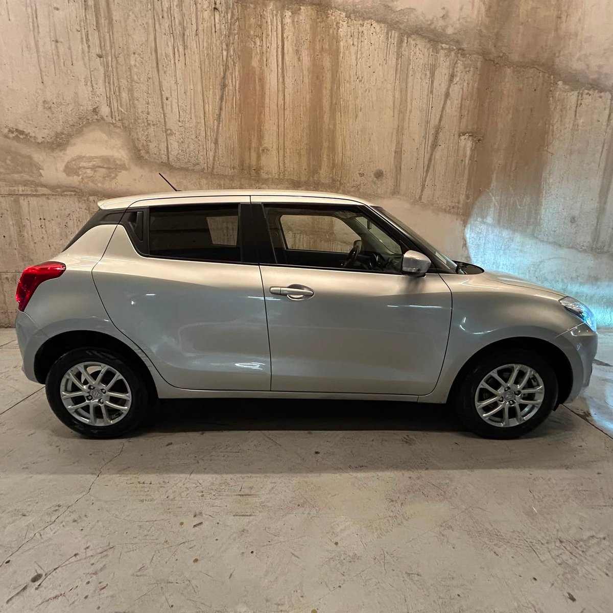 Suzuki Swift 1.2 AUT 2023 - Imagen 6 de 14