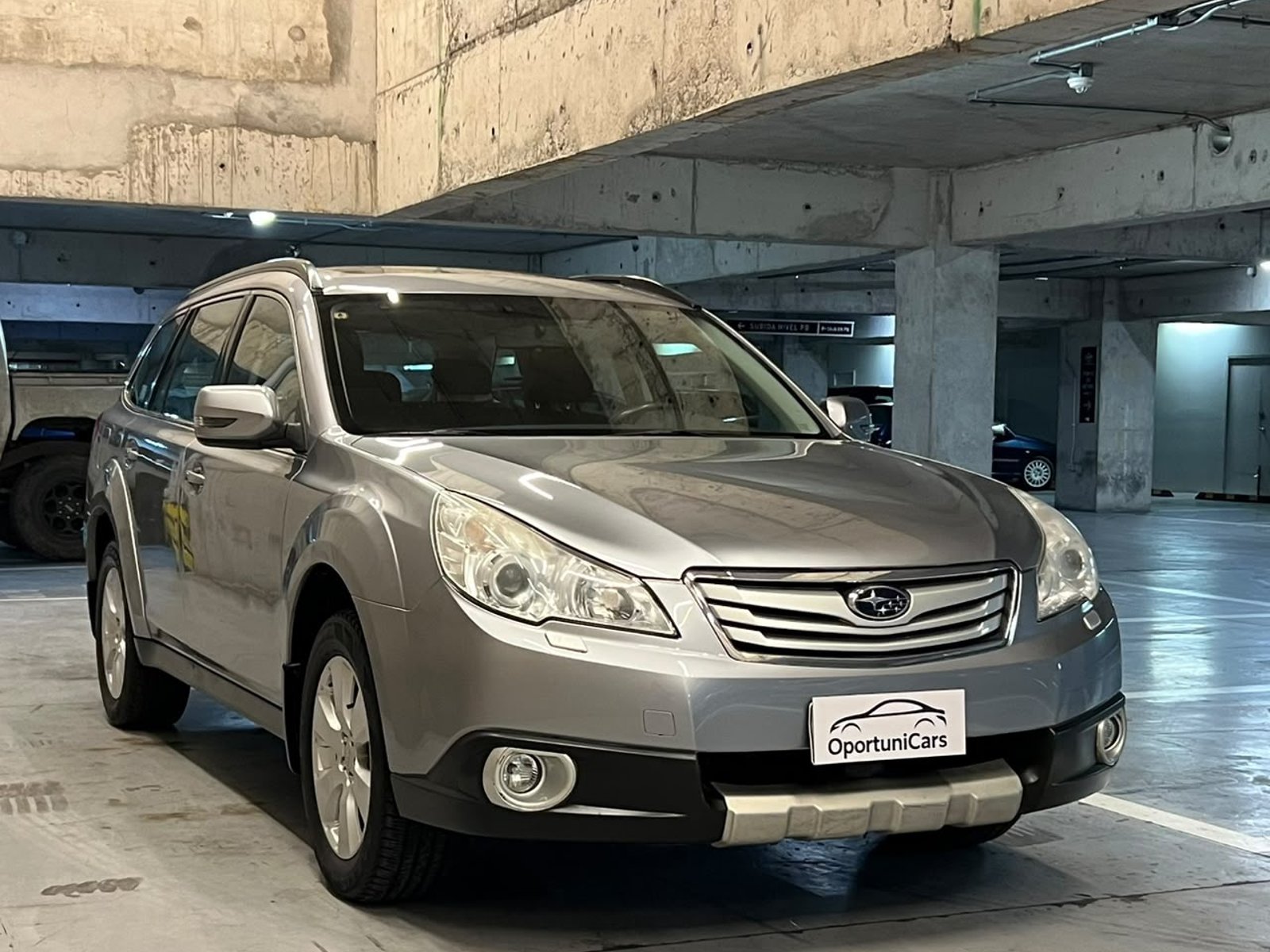 Subaru Outback 3.6 R 2011 - Foto 3 de 20