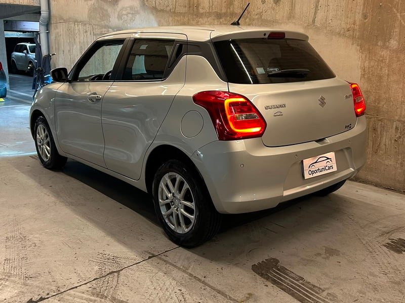 Suzuki Swift 1.2 AUT 2023 - Imagen 3 de 14