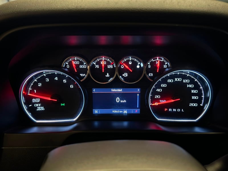 Chevrolet Silverado 5.3 TRAILBOSS 2022 - Imagen 11 de 14