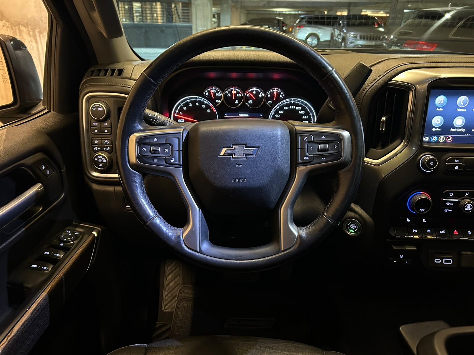 Chevrolet Silverado 5.3 TRAILBOSS 2022 - Imagen 10 de 14