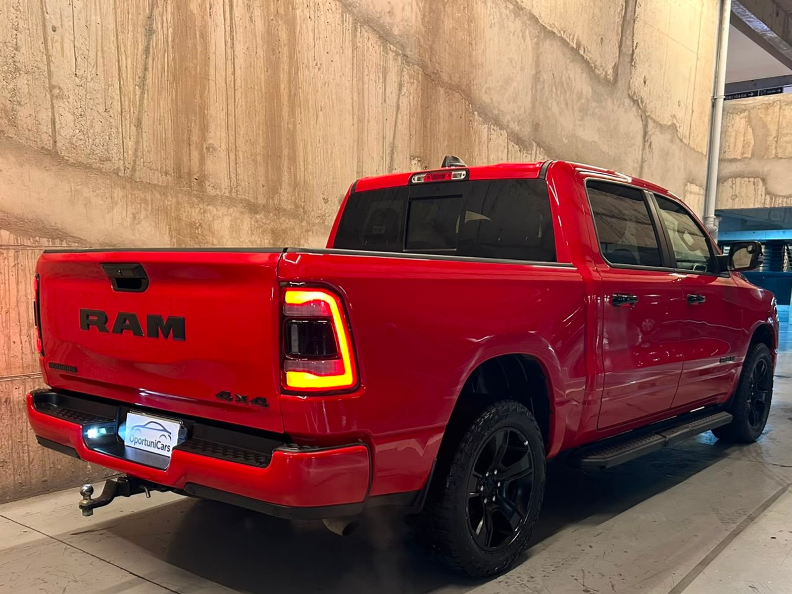 RAM 1500 3.6 BIG HORN 4X4 CREW CAB E-TORQUE AT 4P. 2024 - Foto 5 de 14