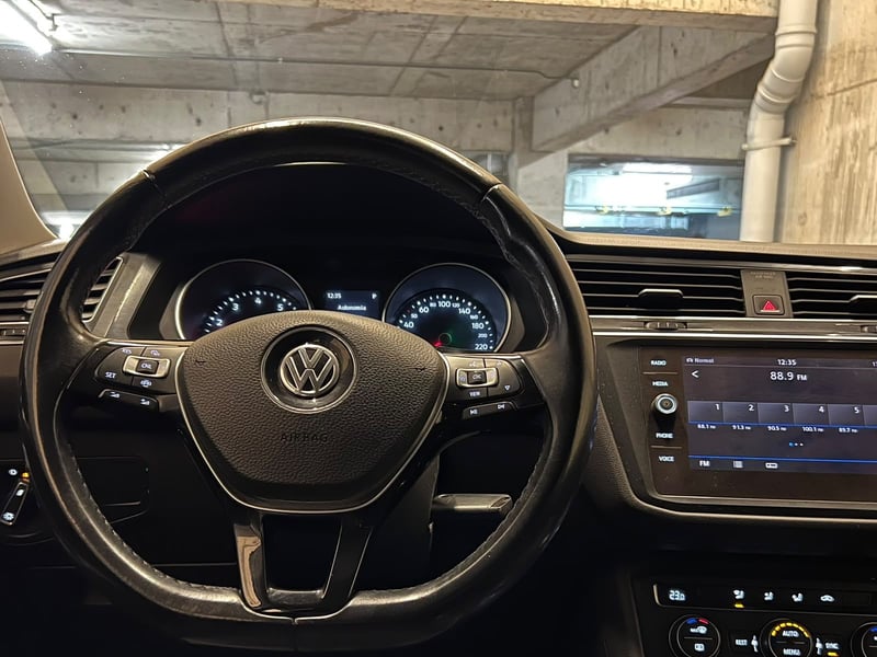 Volkswagen Tiguan 1.4 TSI AT COMFORTLINE 2019 - Imagen 9 de 20