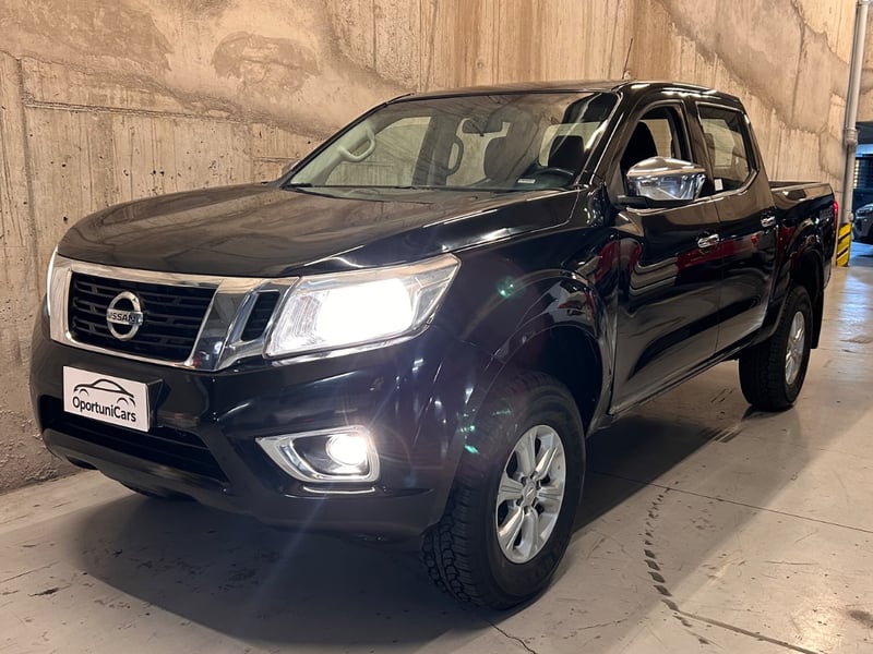 Nissan Np 300 2.3 XE MT 4X4 2020