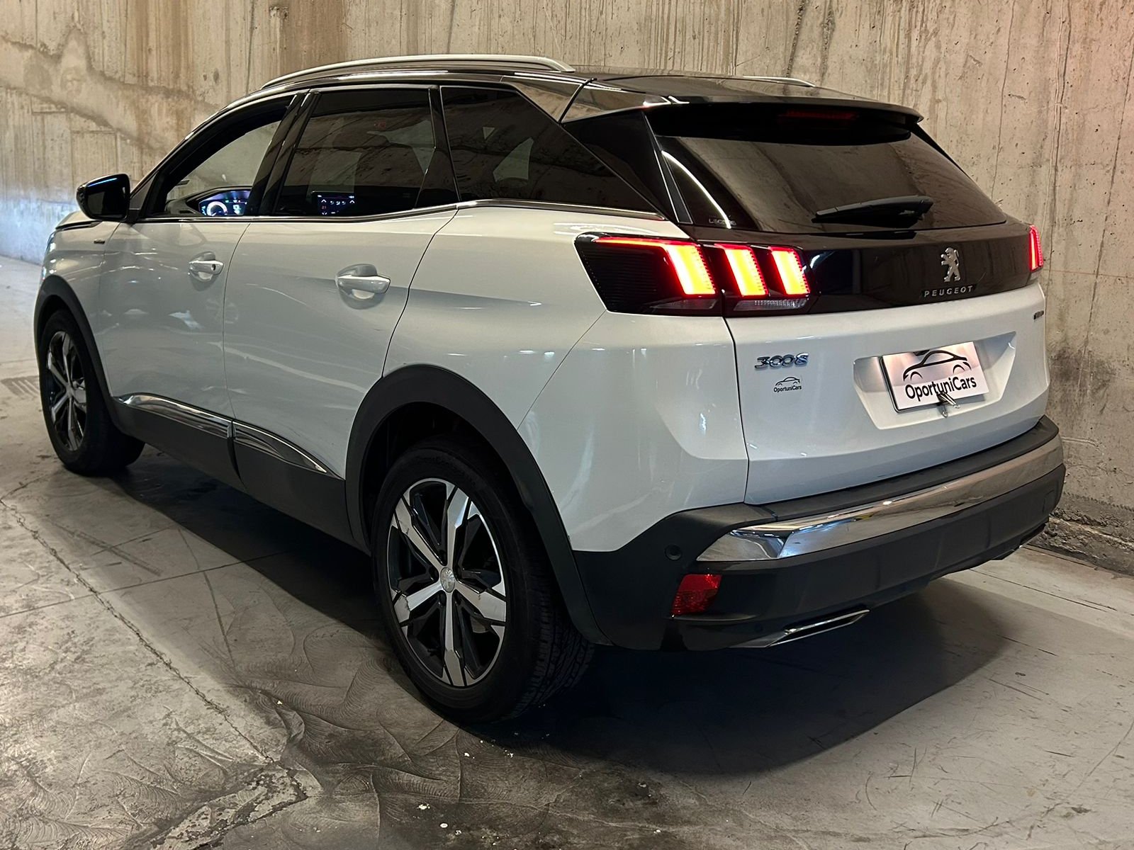 Peugeot 3008 GT LINE BLUEHDI 1.5 AUT 2019 - Foto 3 de 14