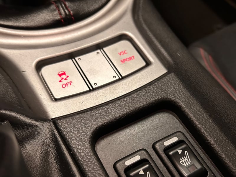 Subaru BRZ 2.0 MT RWD 2013 - Imagen 13 de 14