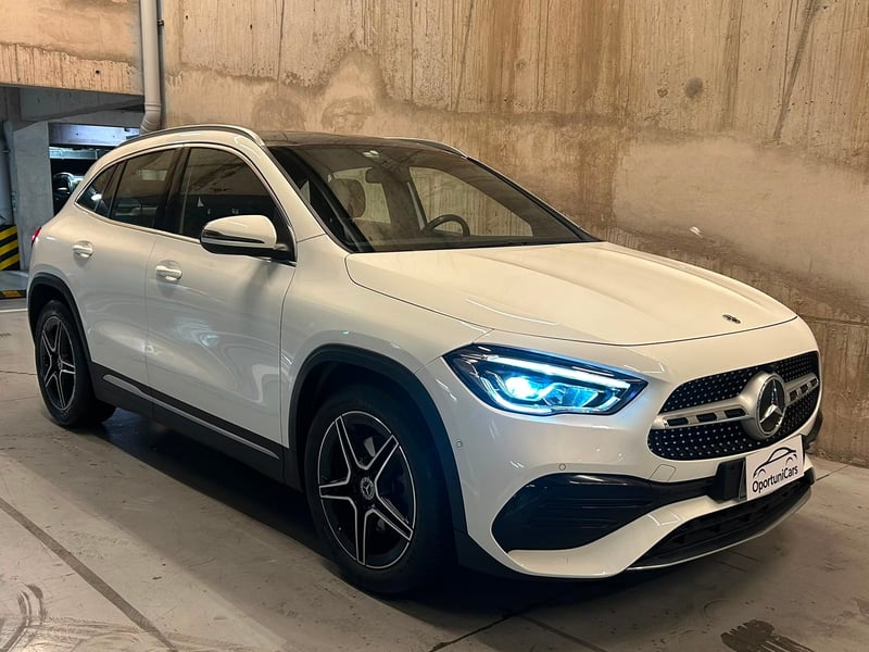 Mercedes-Benz Clase GLA 220d 4matic 2021 - Imagen 7 de 15