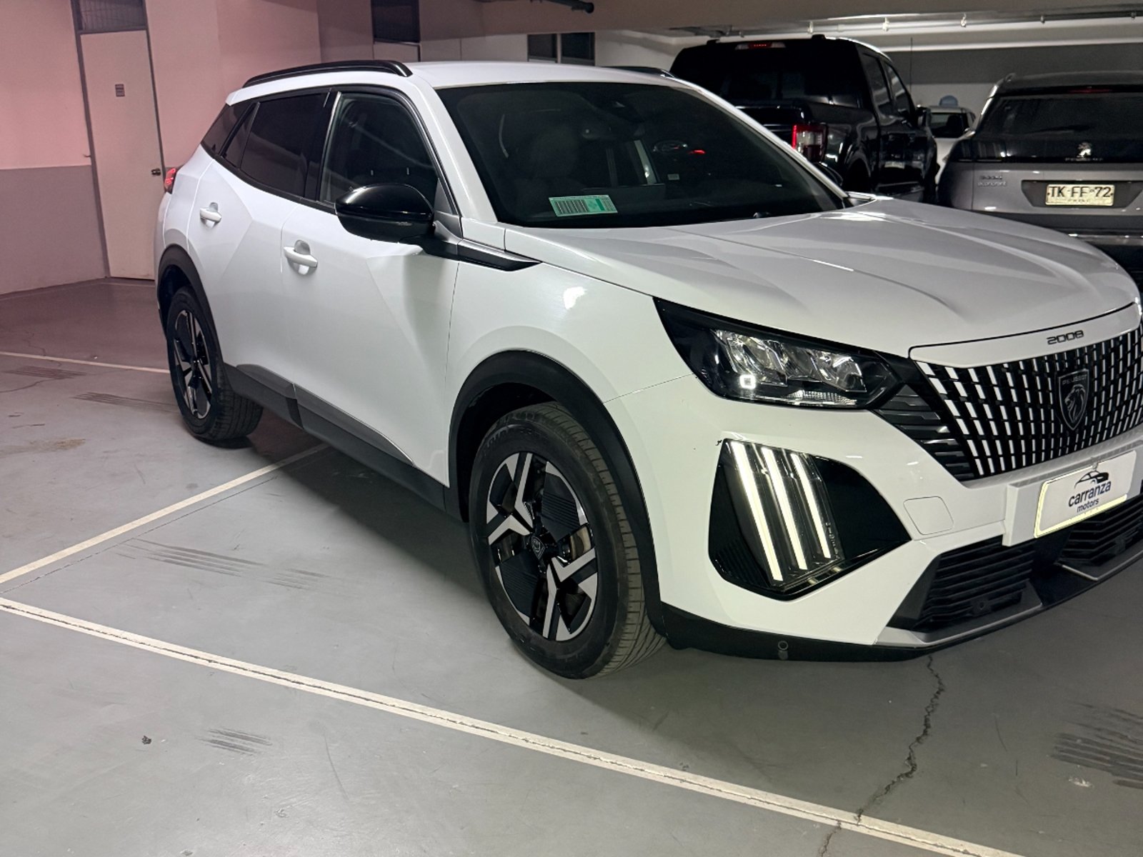 Peugeot 2008 Allure 130 Puretech 2025 - Imagen 9 de 20