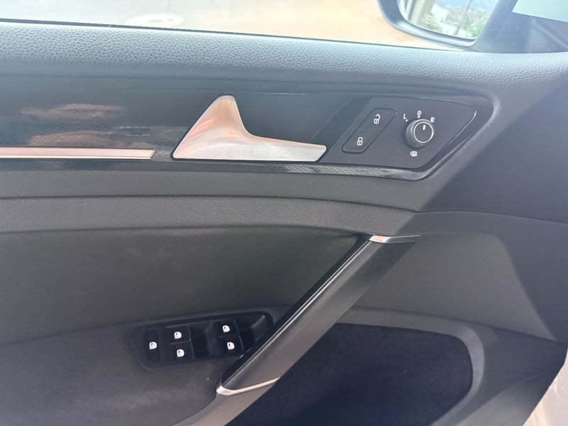 Volkswagen Golf 1.4 TSI AT 2017 - Imagen 18 de 20
