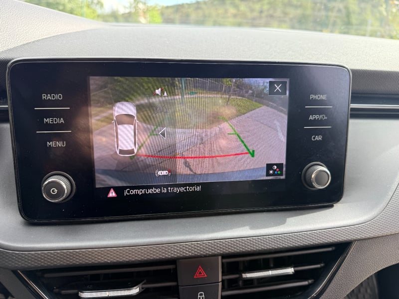 Skoda Scala Ambition 1.0 Turbo AT 2023 - Imagen 16 de 20