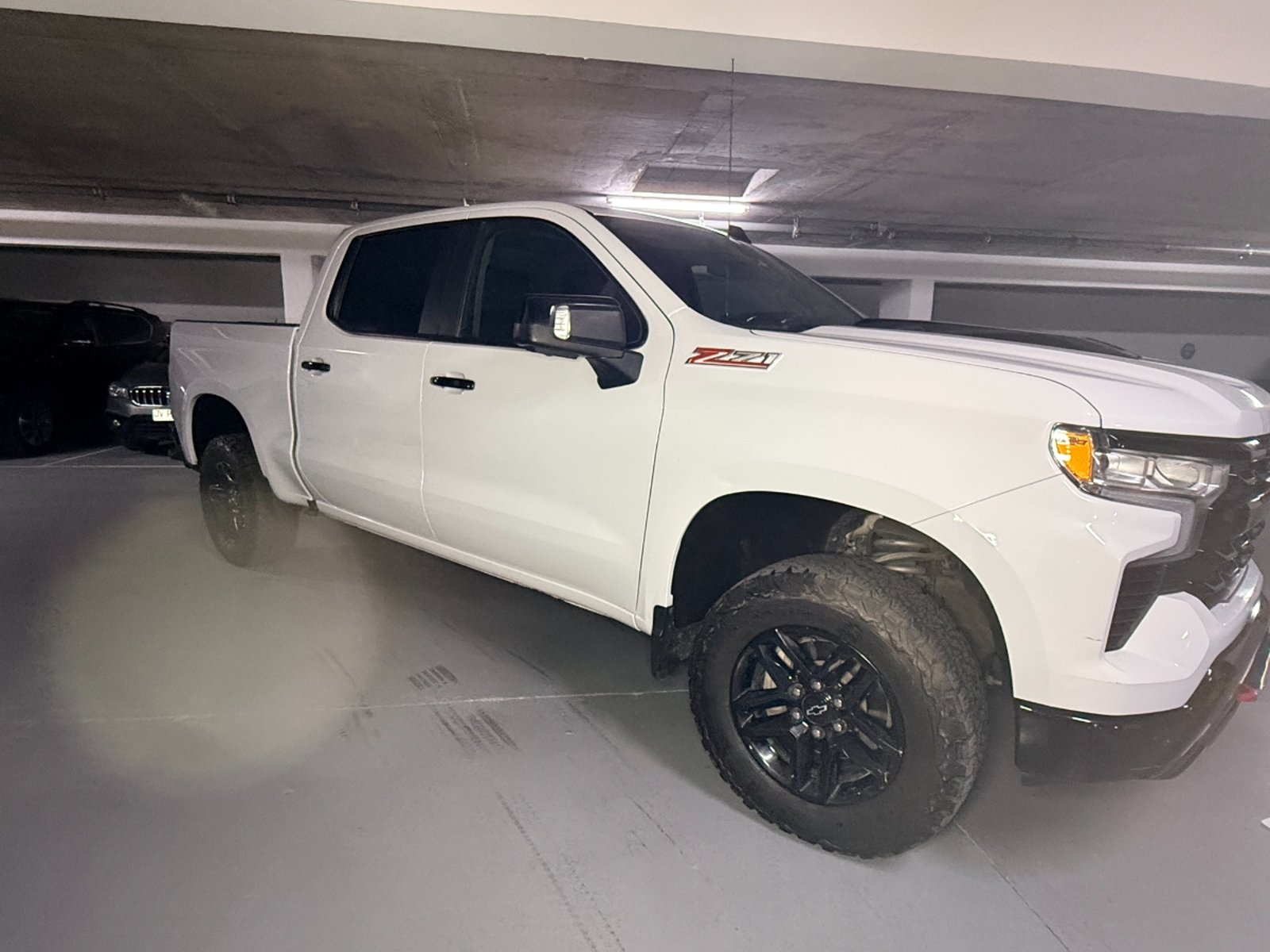 Chevrolet Silverado Trail Boss 2023 - Imagen 13 de 20
