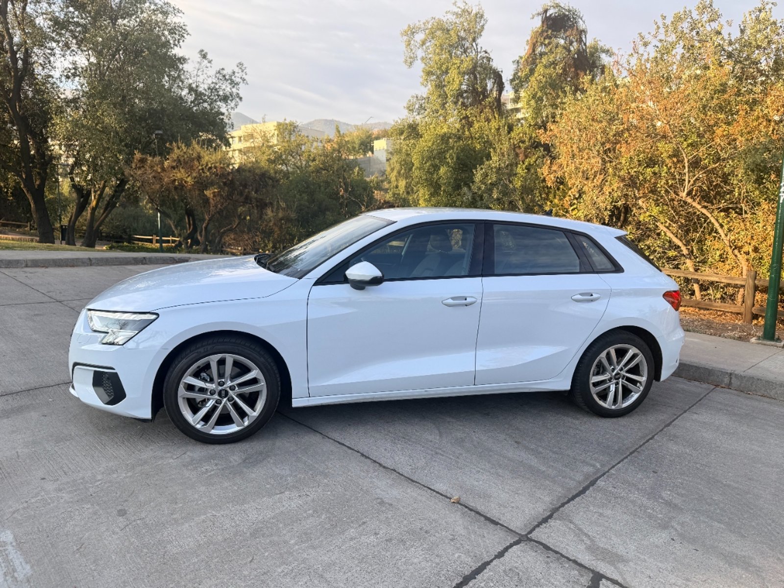 Audi A3 A3 SPORTBACK 35 TFSI 2024 - Imagen 3 de 18