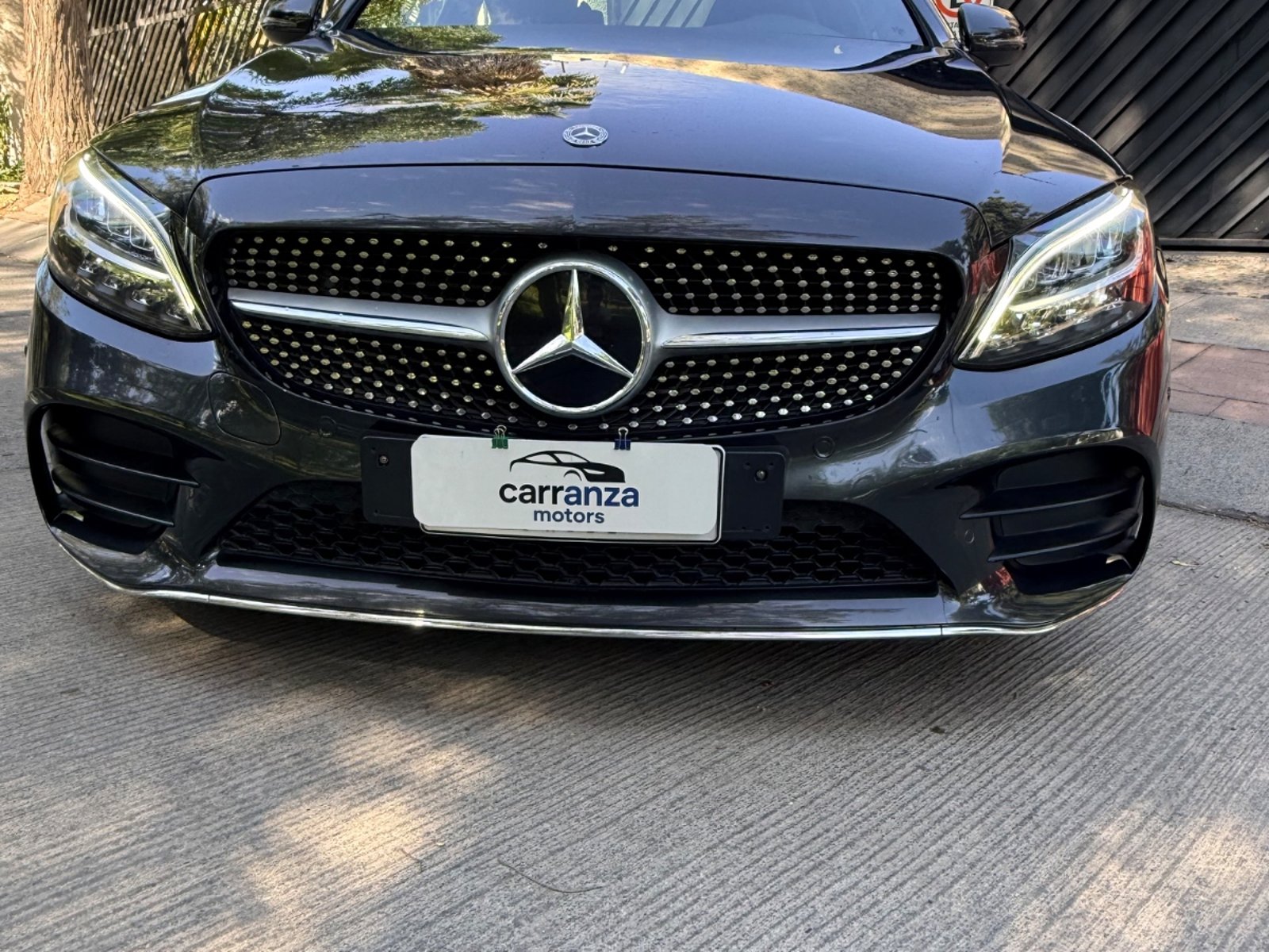 Mercedes-Benz C 200 2.0 Look AMG 2022 - Foto 4 de 19