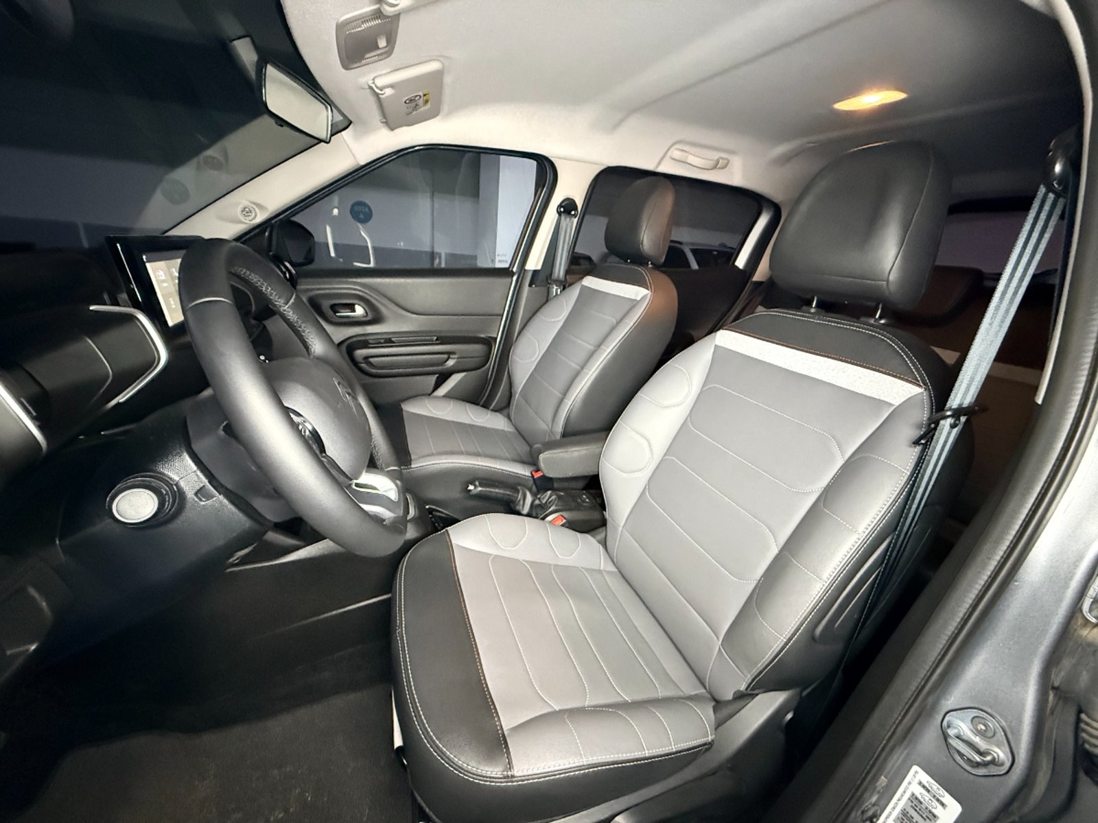 Citröen C3 Aircross Shine 1.0 AT 5P 2025 - Imagen 16 de 19