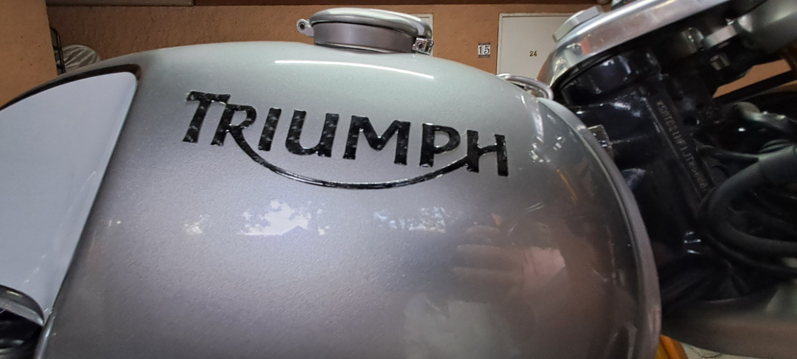 Triumph Thruxton R1200 2019 - Imagen 7 de 10