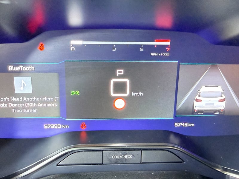 Citroën C5 Shine 1.5 Turbo Diesel 2024 - Imagen 13 de 20