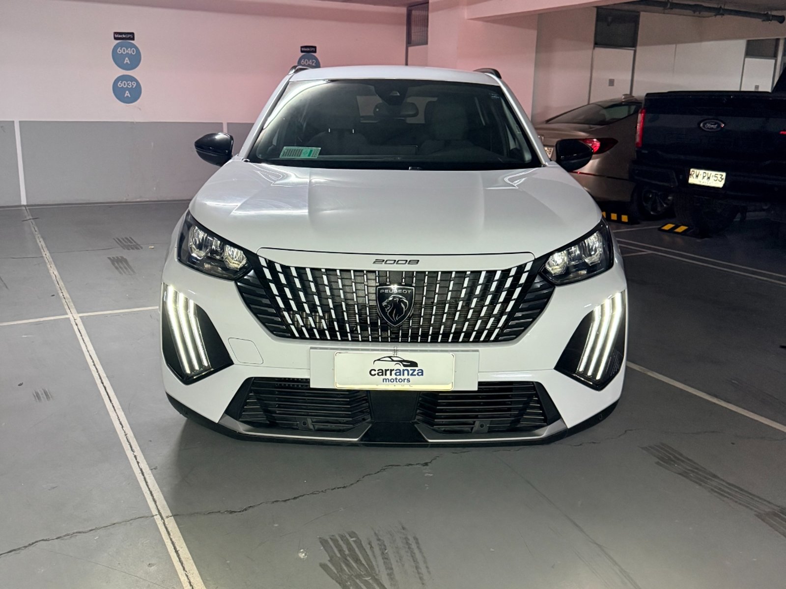 Peugeot 2008 Allure 130 Puretech 2025 - Imagen 8 de 20