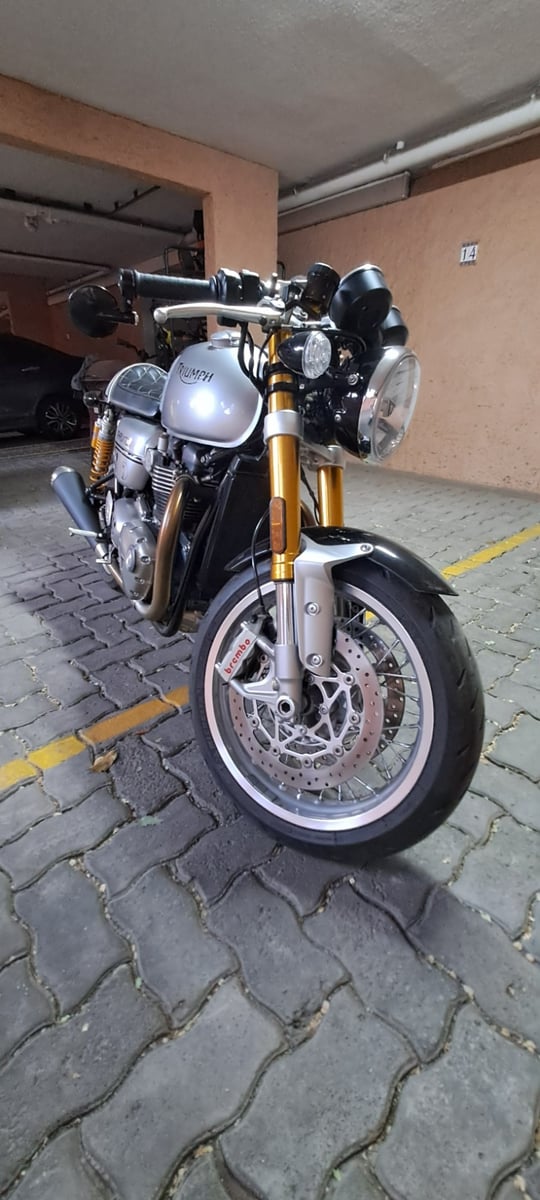 Triumph Thruxton R1200 2019 - Imagen 9 de 10
