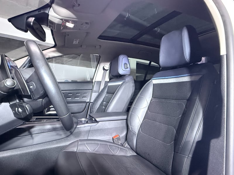 Citroën C5 Shine 1.5 Turbo Diesel 2024 - Imagen 18 de 20