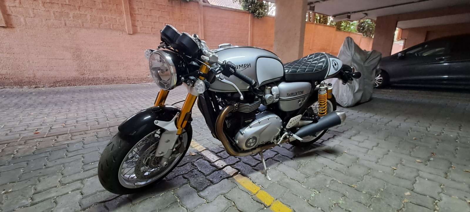 Triumph Thruxton R1200 2019 - Imagen 5 de 10