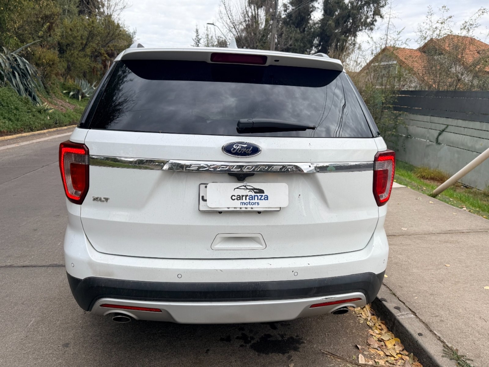 Ford Explorer XLT 4x2 2017 - Imagen 9 de 19