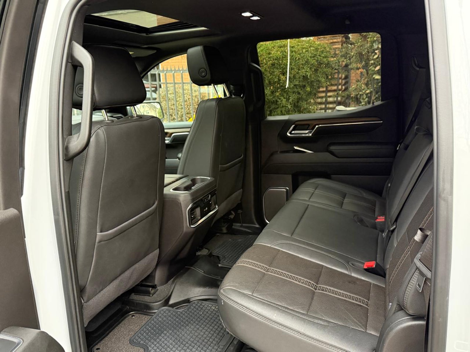 Chevrolet Silverado High Country 2024 - Imagen 7 de 18