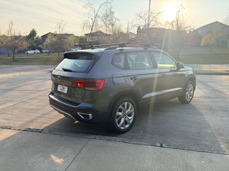 Volkswagen Taos Confortline 2022 - Imagen 6 de 20