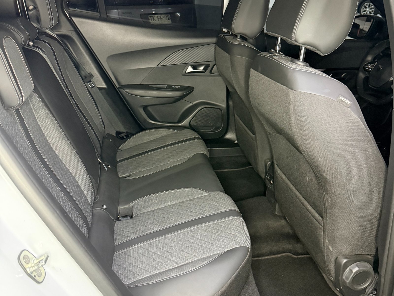 Peugeot 2008 Allure 130 Puretech 2025 - Imagen 17 de 20