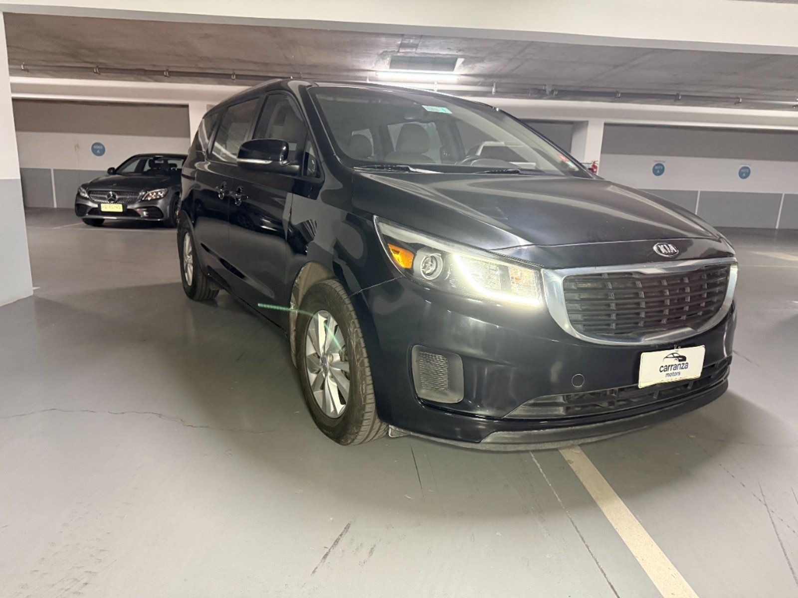 Kia Grand Carnival LX 3.3 V6 2016 - Imagen 6 de 20