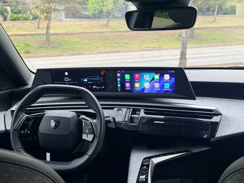 Peugeot 3008 Allurre Hibrido 2025 - Imagen 12 de 19