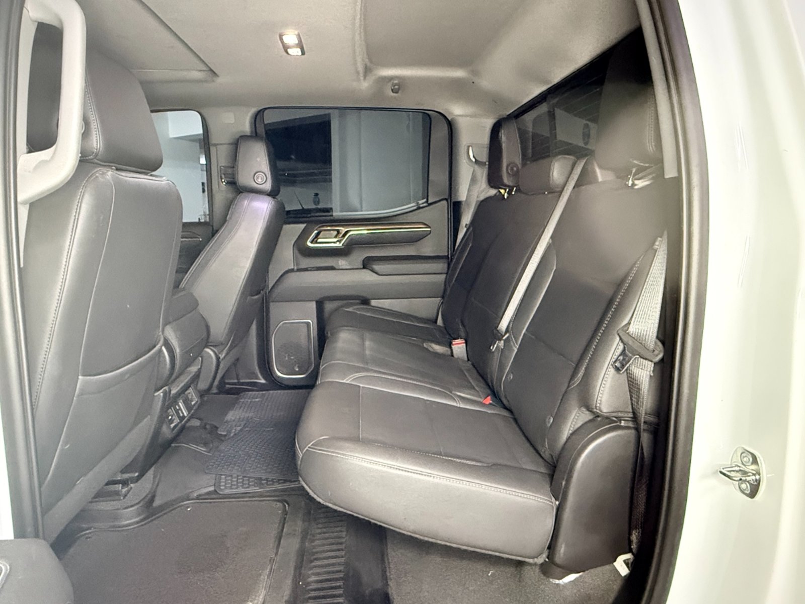 Chevrolet Silverado Trail Boss 2023 - Imagen 18 de 20
