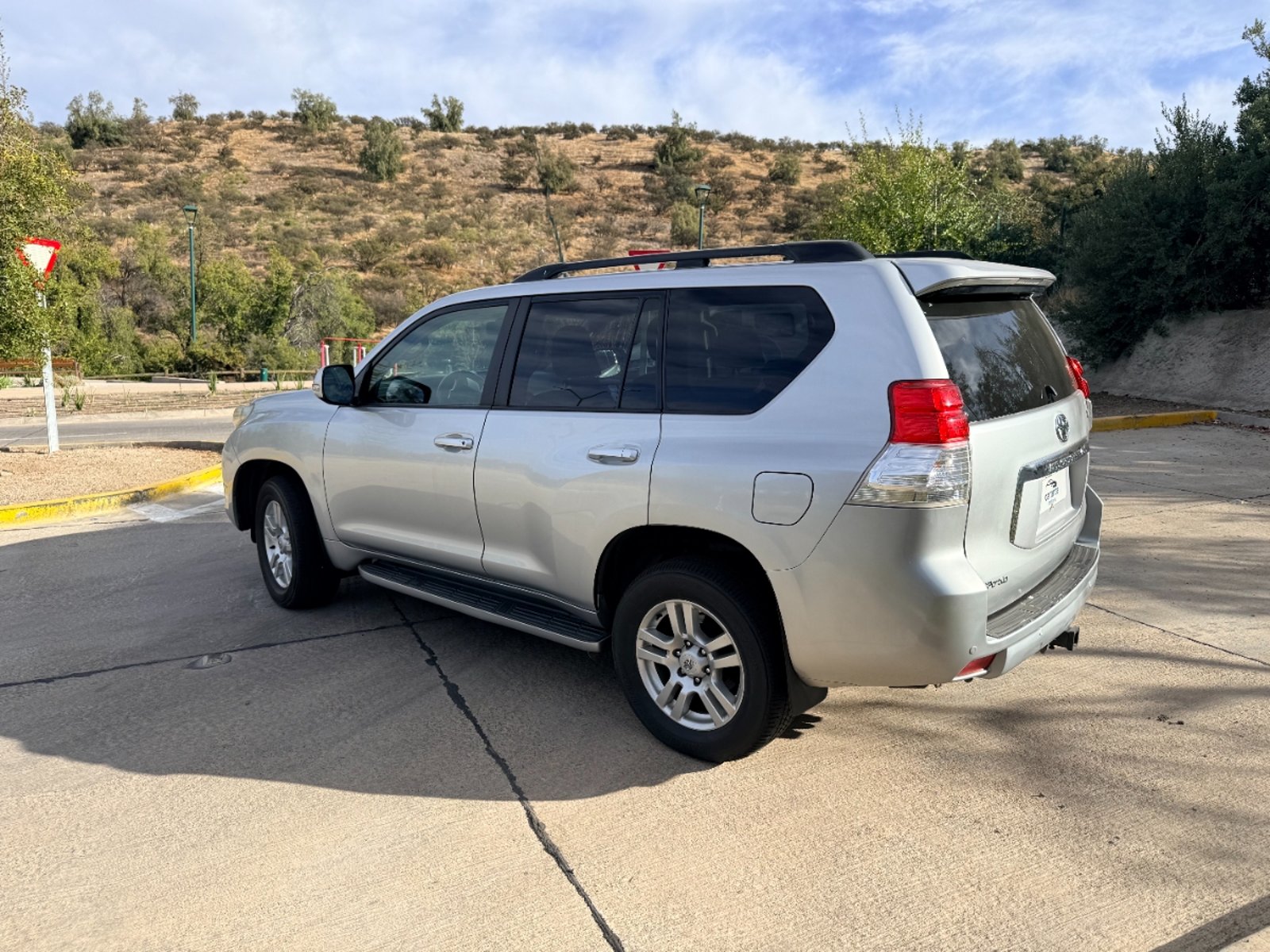 Toyota Land Cruiser Prado VXL 2011 - Imagen 5 de 19