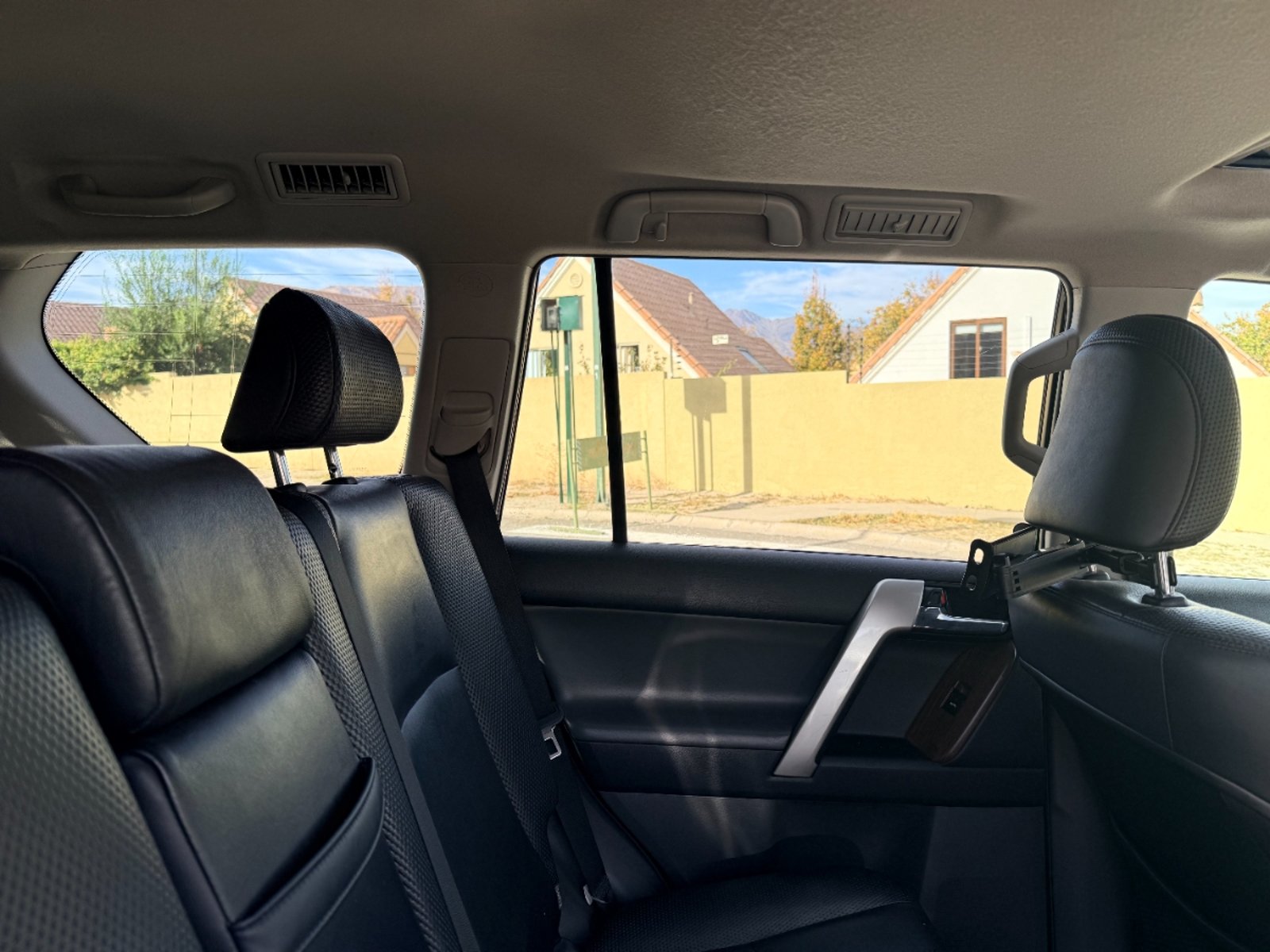 Toyota Land Cruiser Prado VXL 2011 - Imagen 15 de 19